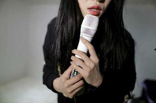 女主播吃香蕉抖胸,女主播香蕉抖胸事件引发热议 第3张 女主播吃香蕉抖胸,女主播香蕉抖胸事件引发热议 第3张