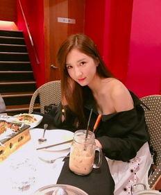 于大梦生活照,窥见明星日常生活的温馨瞬间 第3张 于大梦生活照,窥见明星日常生活的温馨瞬间 第3张