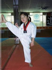 跆拳道照片女,挥洒青春汗水 第3张 跆拳道照片女,挥洒青春汗水 第3张