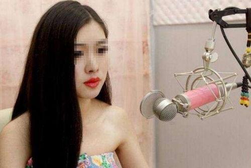 女主播竟然 漏电,惊险瞬间引网友热议 第2张 女主播竟然 漏电,惊险瞬间引网友热议 第2张